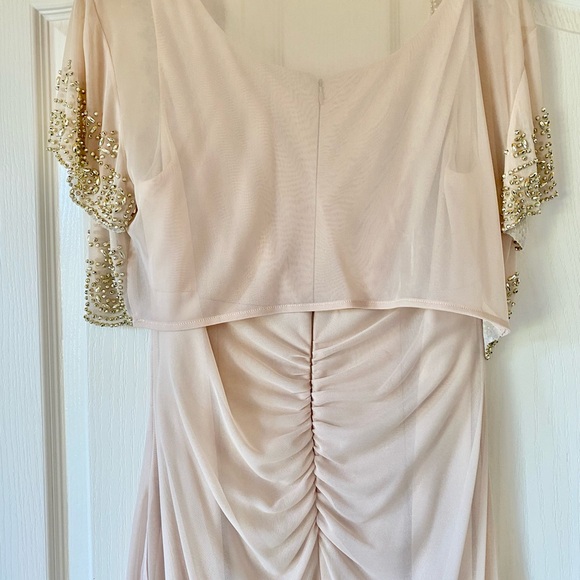 Special Occasion Dress - Picture 6 of 7